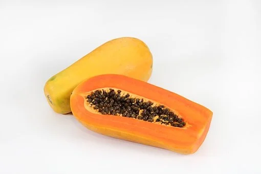 Papaya for dark spot removal